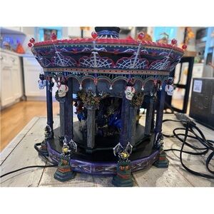 Department 56 Ghostly Carousel